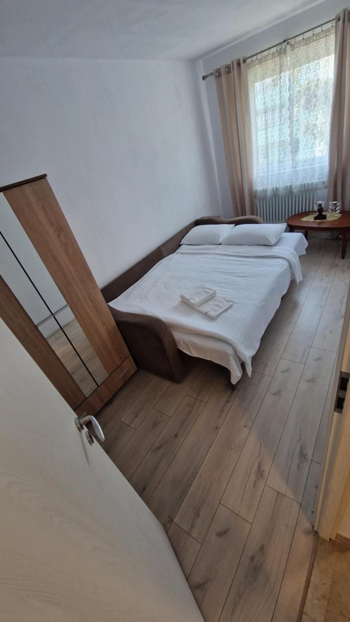 Apartament Coco Codlea Eksteriør billede